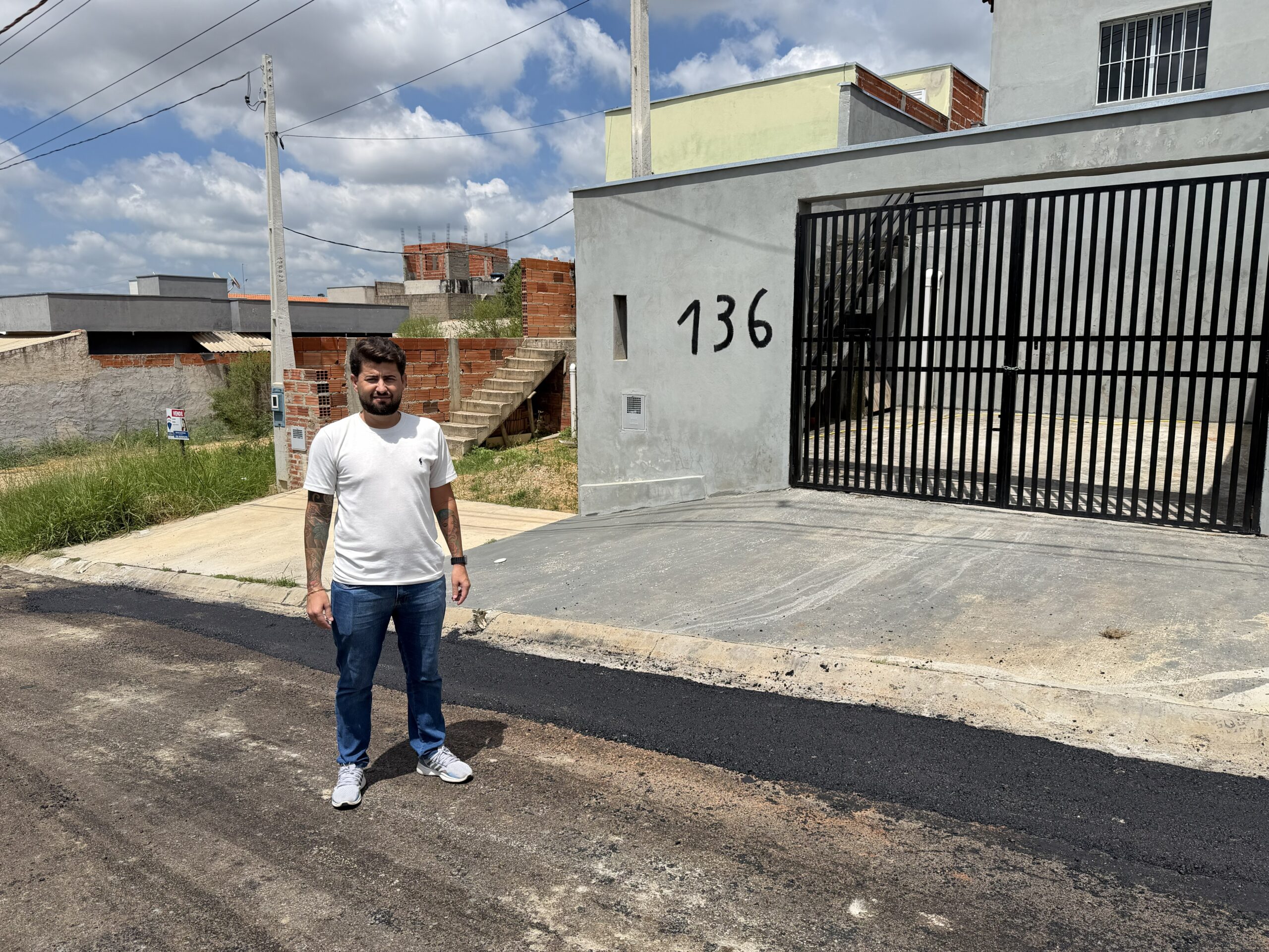 Vereador Sandro Modas cobra solução para o bairro Imperial