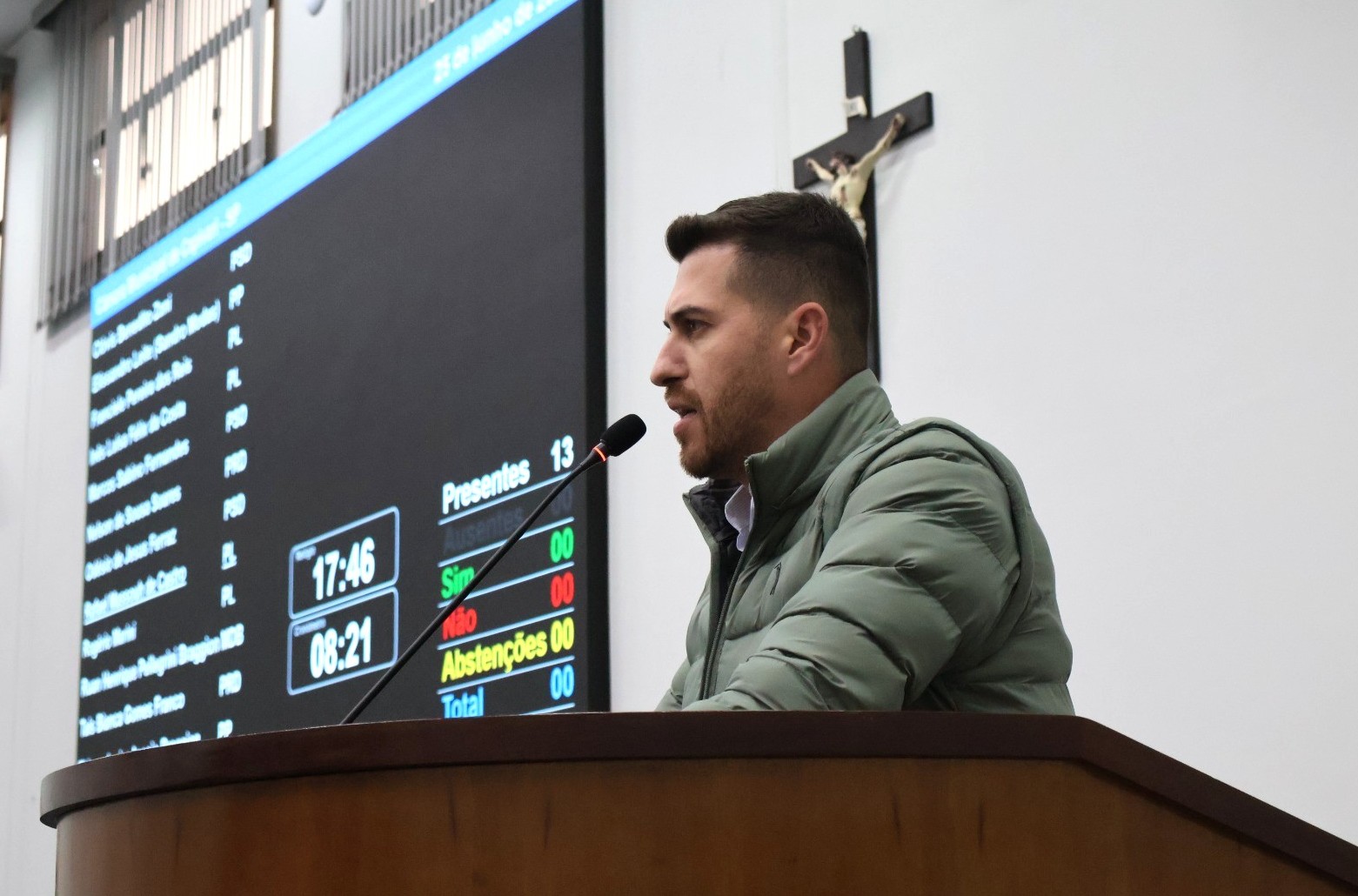 Câmara de Capivari aprova novos projetos e cobra melhorias viárias na 21ª Sessão Ordinária