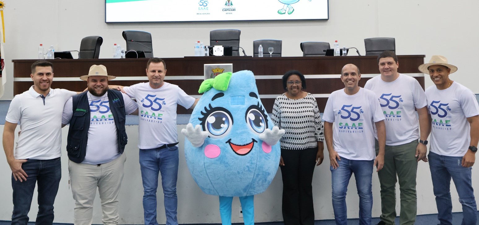 Vereadora Inês Luísa participa da abertura da Semana da Água na Câmara de Capivari