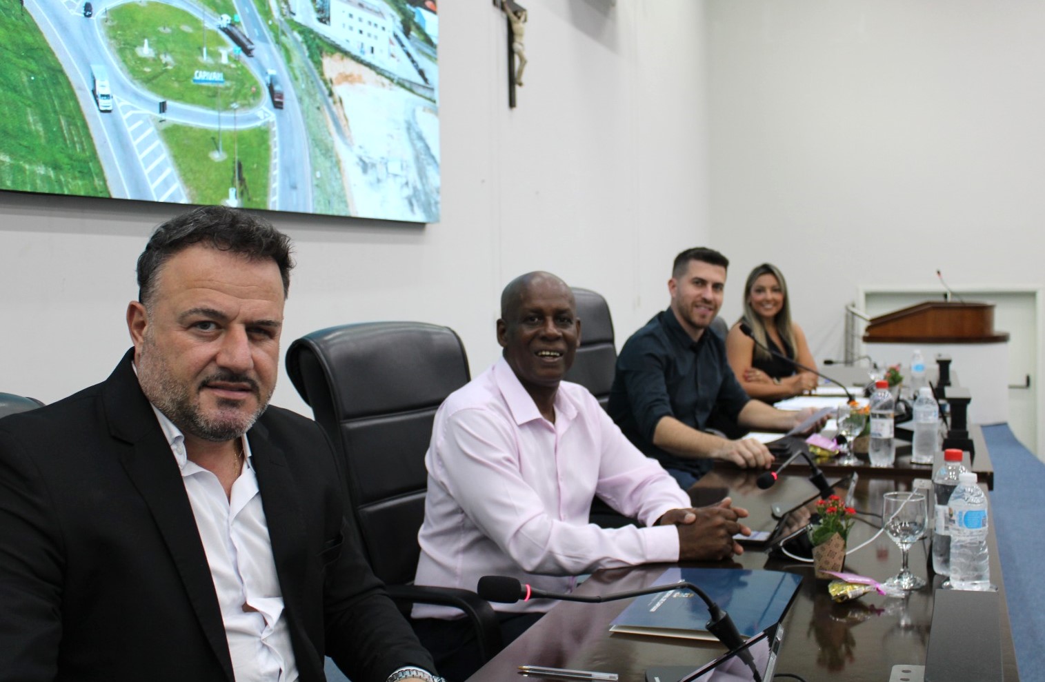 Vereadores realizam a 6ª Sessão Ordinária de 2025 da Câmara Municipal de Capivari