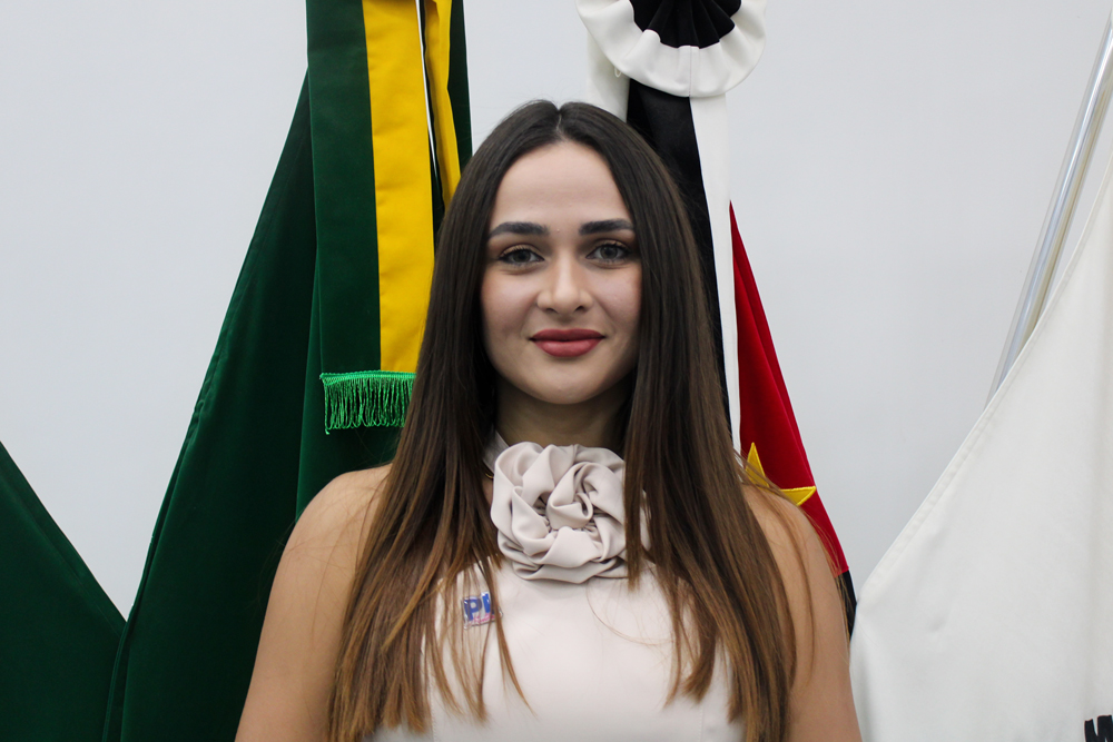 Franciele Pereira dos Reis