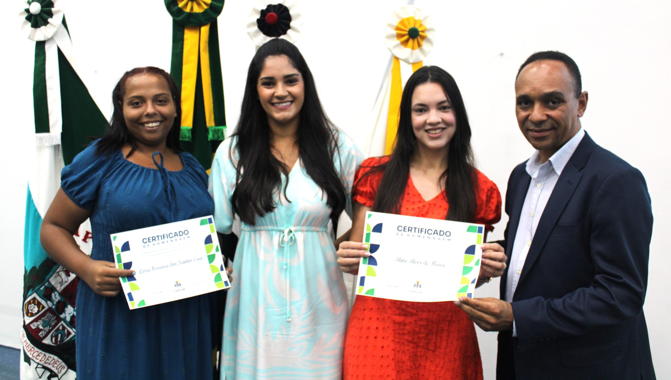 Projeto social “Amparo Infantil” recebe homenagem em sessão da Câmara