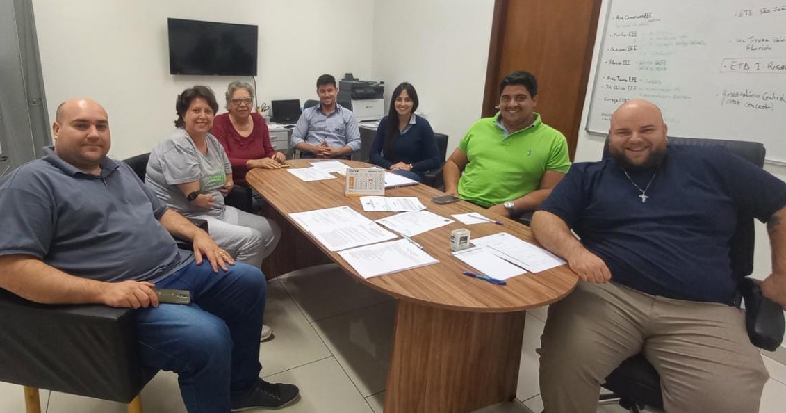 Vereadora Sele Rosada solicita que o Saae molhe as ruas do Bosque dos Pinheiros e Cancian