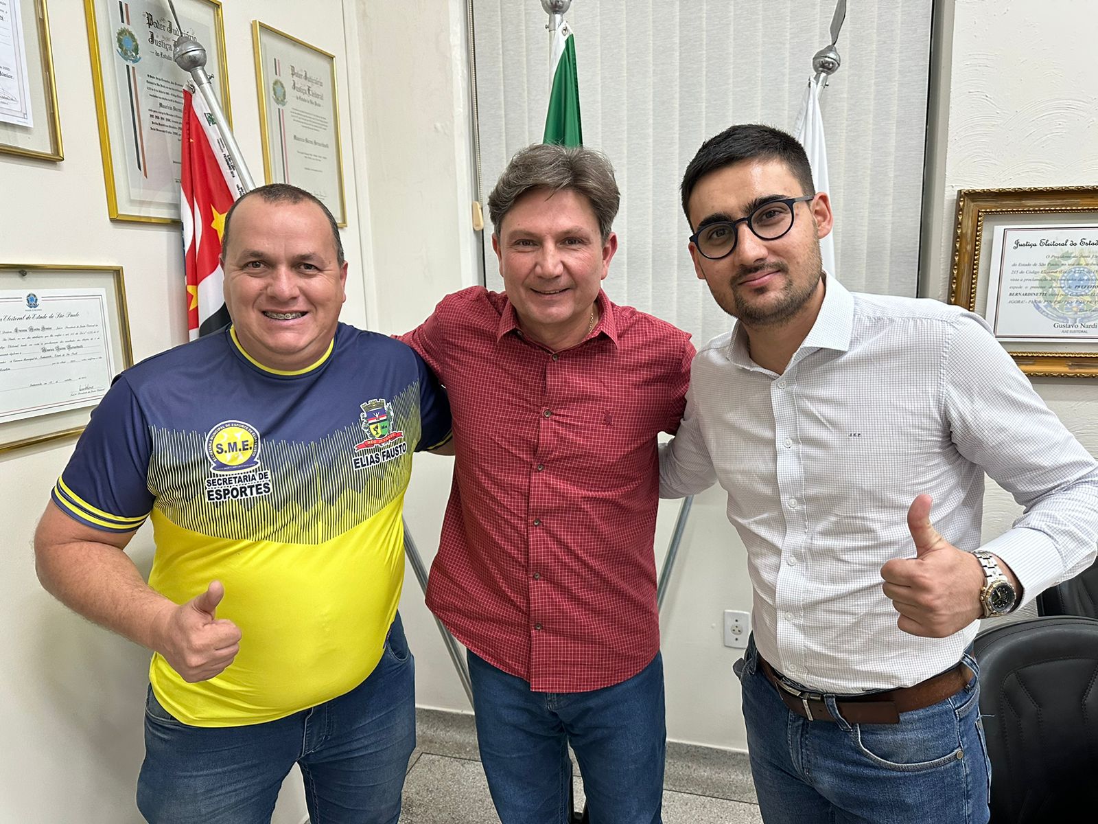 Vereador José Eduardo Pacheco discute duplicações das rodovias com prefeito e secretário de Elias Fausto