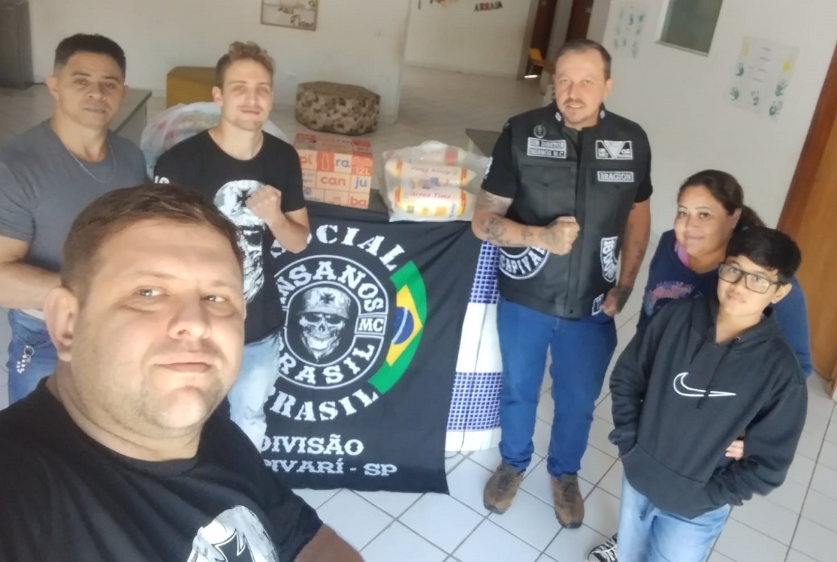Vereador Marquinho Mineiro participa de doação de alimentos feita à Casa da Criança