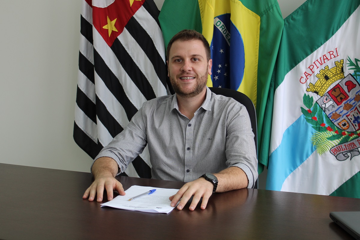 Projeto de lei de incentivo ao primeiro emprego, de autoria do presidente Thiago Braggion, é aprovado pela Câmara de Capivari