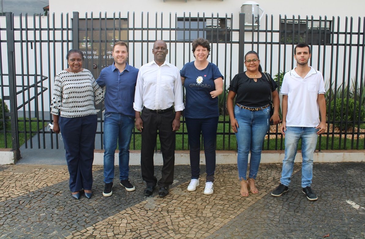 <strong>Vereadores de Capivari prestigiam inauguração da nova sede da Secretaria de Educação</strong>