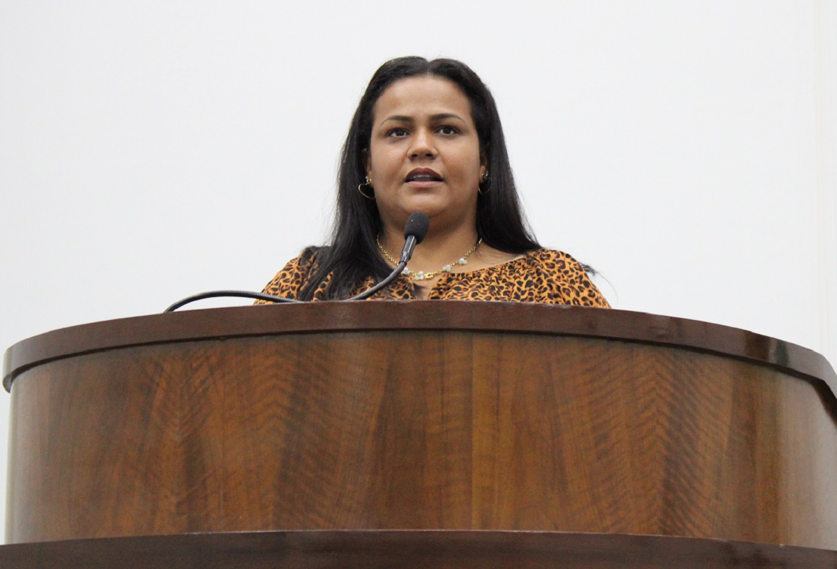 Vereadora Paloma Tatiane pede acessibilidade no Centro de Especialidades e Parque Ecológico