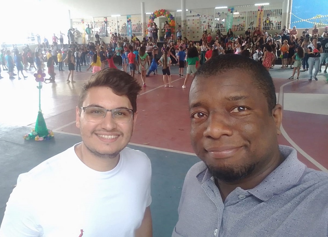 Vereadores Denilton Rocha e Vinícius Scarso participam de Festas da Primavera nas escolas municipais