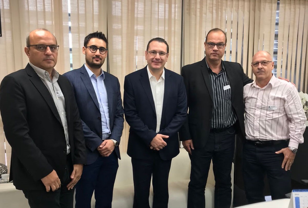Vereador José Eduardo Pacheco e membros do Conseg solicitam viatura para ronda rural ao deputado Rafa Zimbaldi