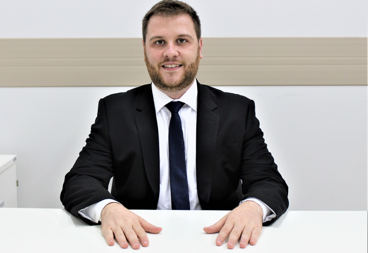 Projeto de lei do vereador Thiago Braggion para que agências bancárias disponibilizem local coberto aos usuários que aguardam em filas externas é aprovado pela Câmara de Capivari