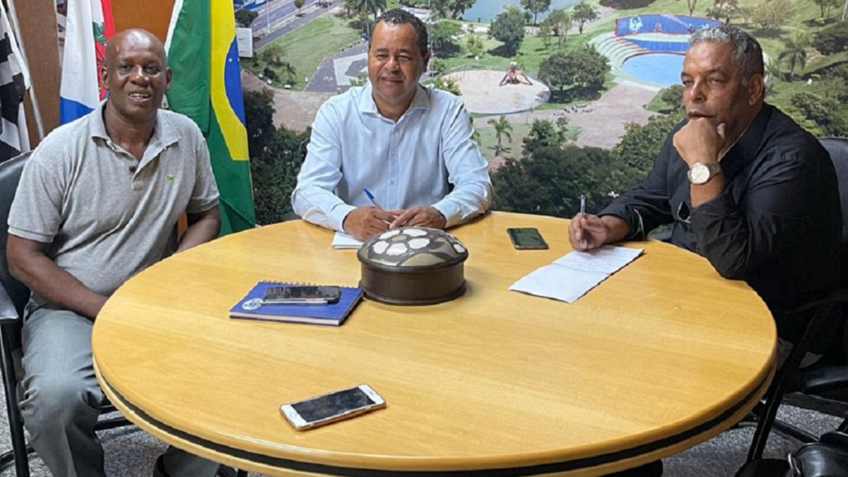 Vereador Odésio discute novos projetos com presidente da Câmara de Indaiatuba