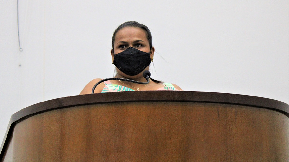 Vereadora Paloma marca reunião com auxiliares e cuidadores de crianças com deficiência da Rede Municipal de Ensino